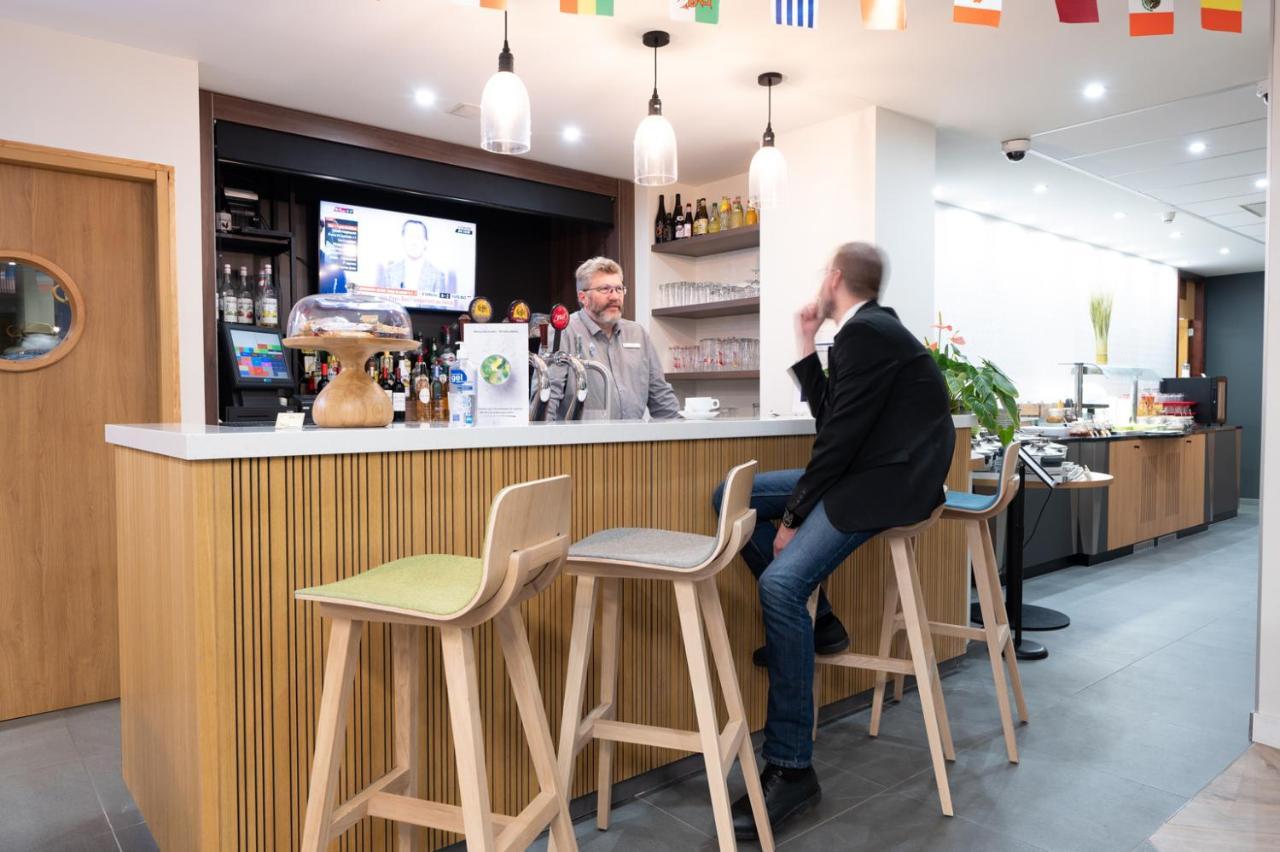 Holiday Inn Calais-Centre By Ihg Exterior photo