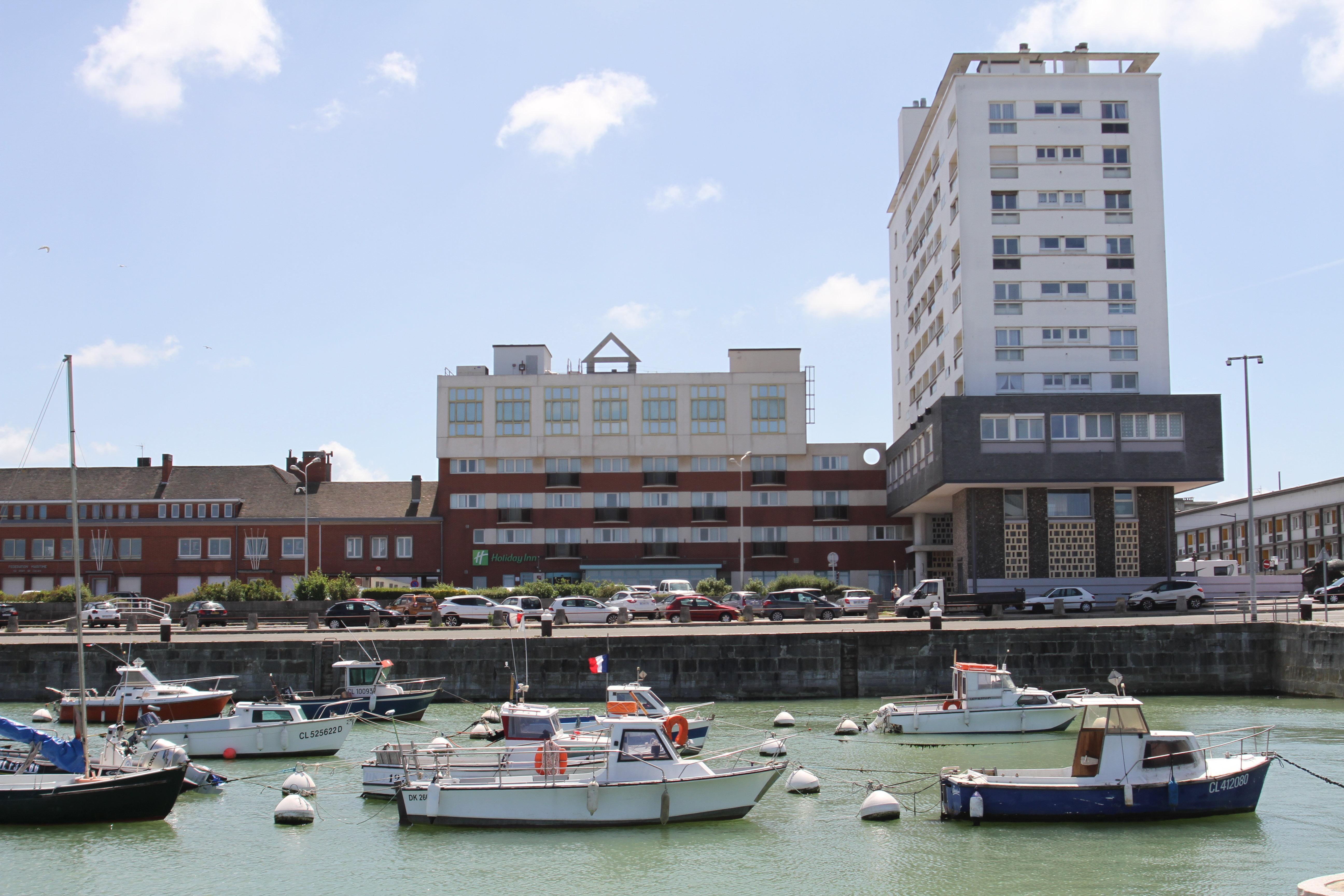 Holiday Inn Calais-Centre By Ihg Exterior photo